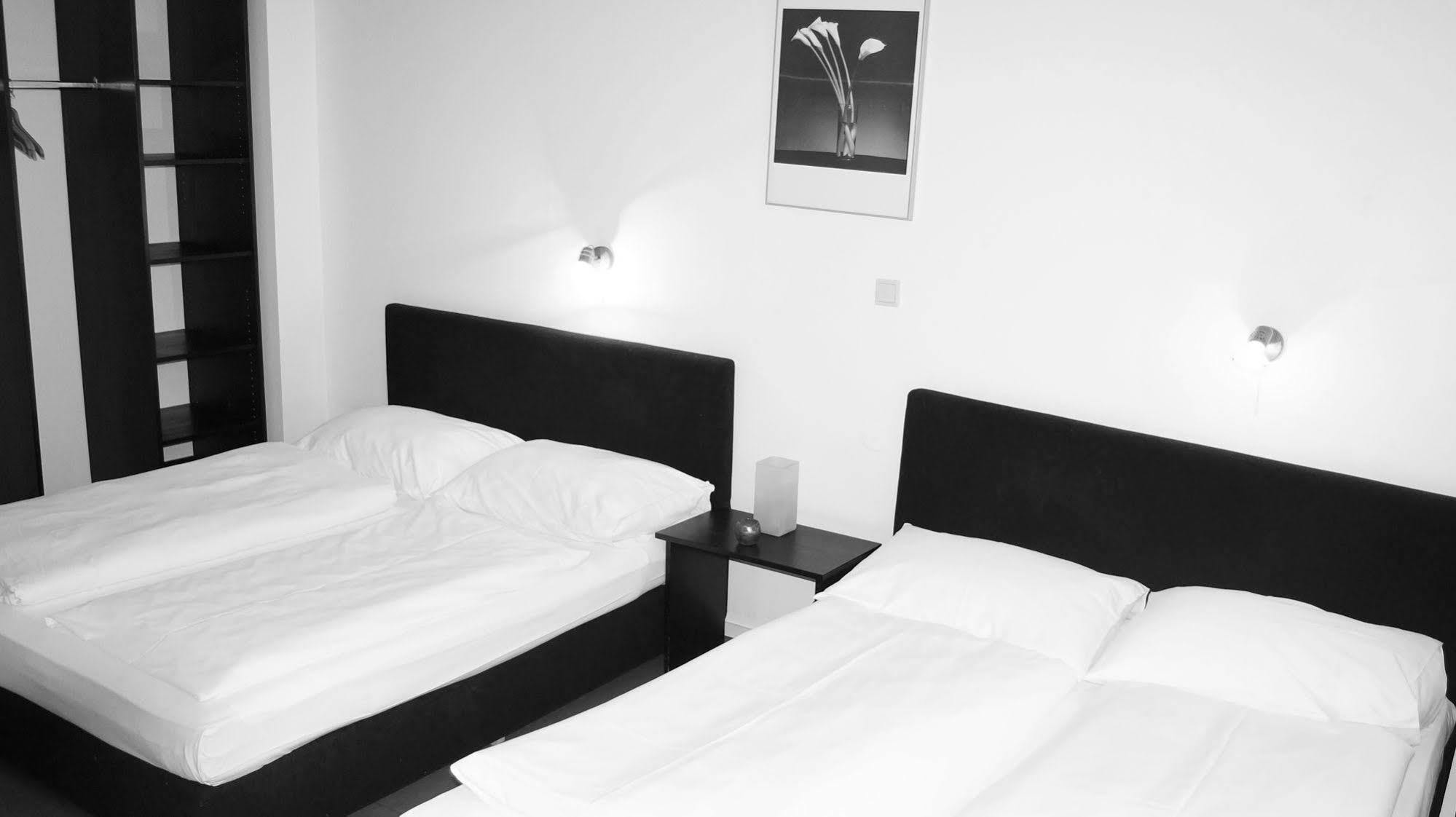 Hotel Hillinger Bécs Kültér fotó